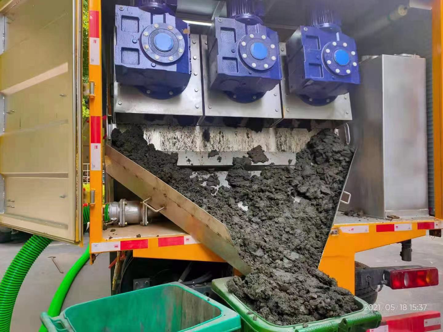 溪湖化粪池清掏城市维护站-泥浆净化干湿分离处理